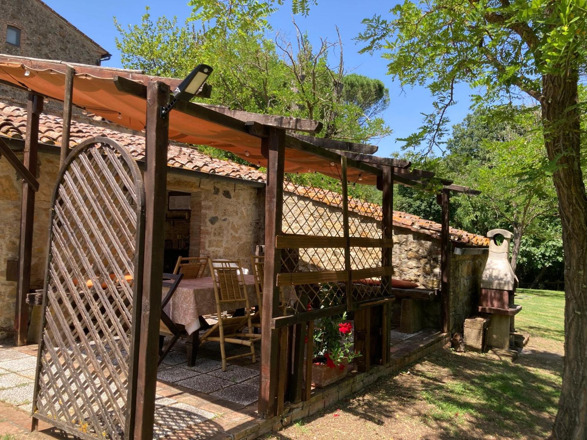 Agriturismo Le Colline Montescudaio Exterior photo